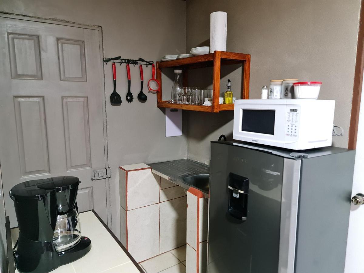 Cabinas Guayabon #3, Ac, La Fortuna Volcan Arenal Exteriör bild