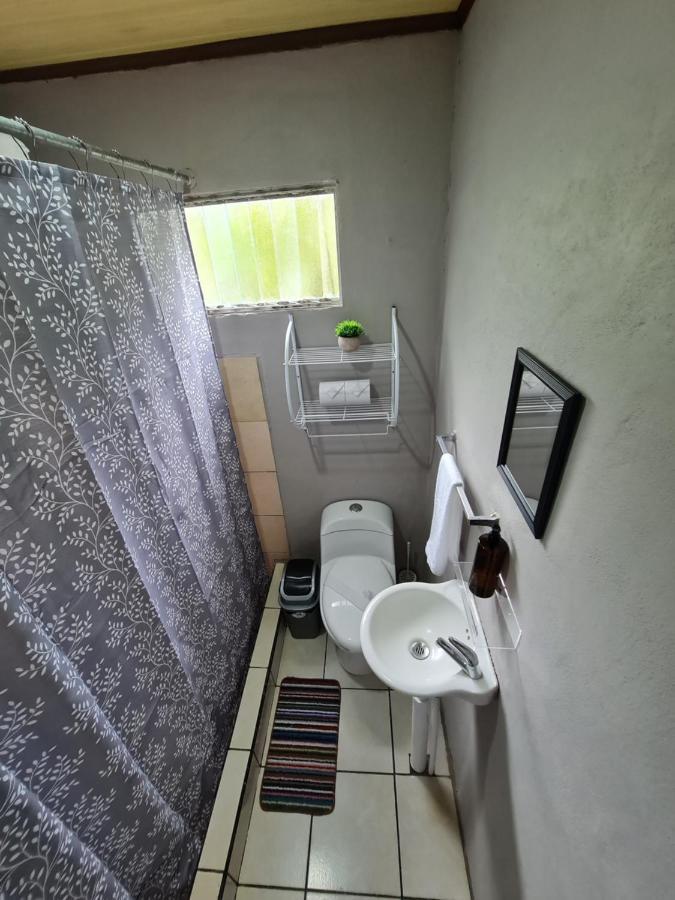 Cabinas Guayabon #3, Ac, La Fortuna Volcan Arenal Exteriör bild